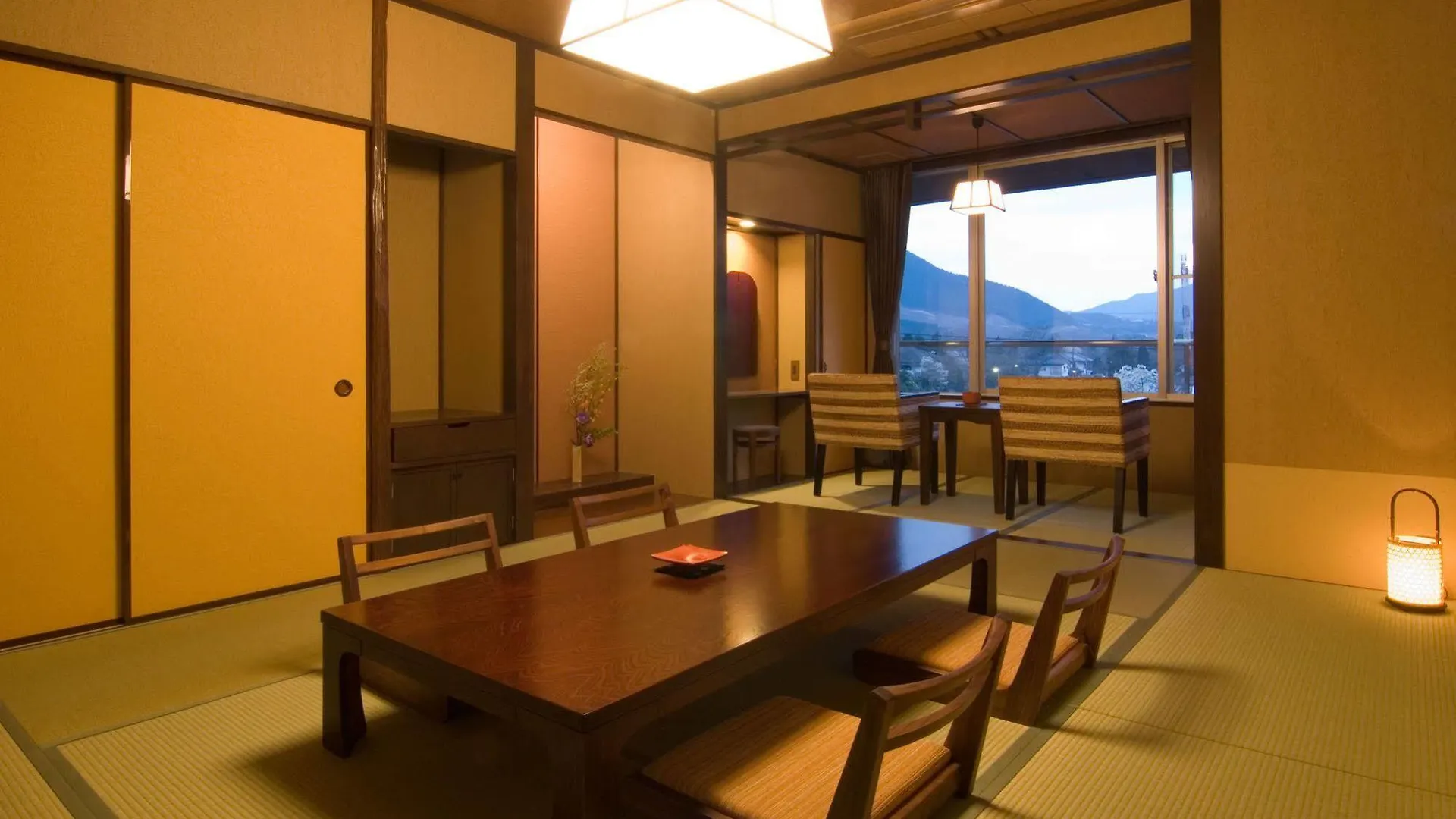 Ryokan (tradycyjny japoński pensjonat lub zajazd) Hotel Mount View Hakone